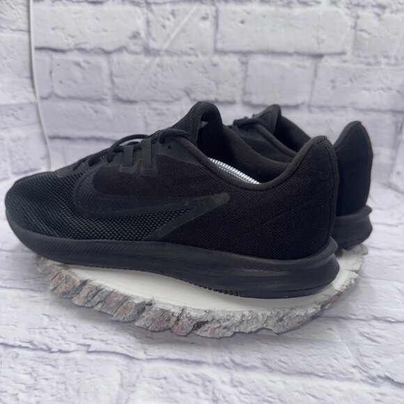 Nike Men's Downshifter 9 Running Shoe All Black Size 13 Sneakers AR4946-002 - Picture 5 of 9